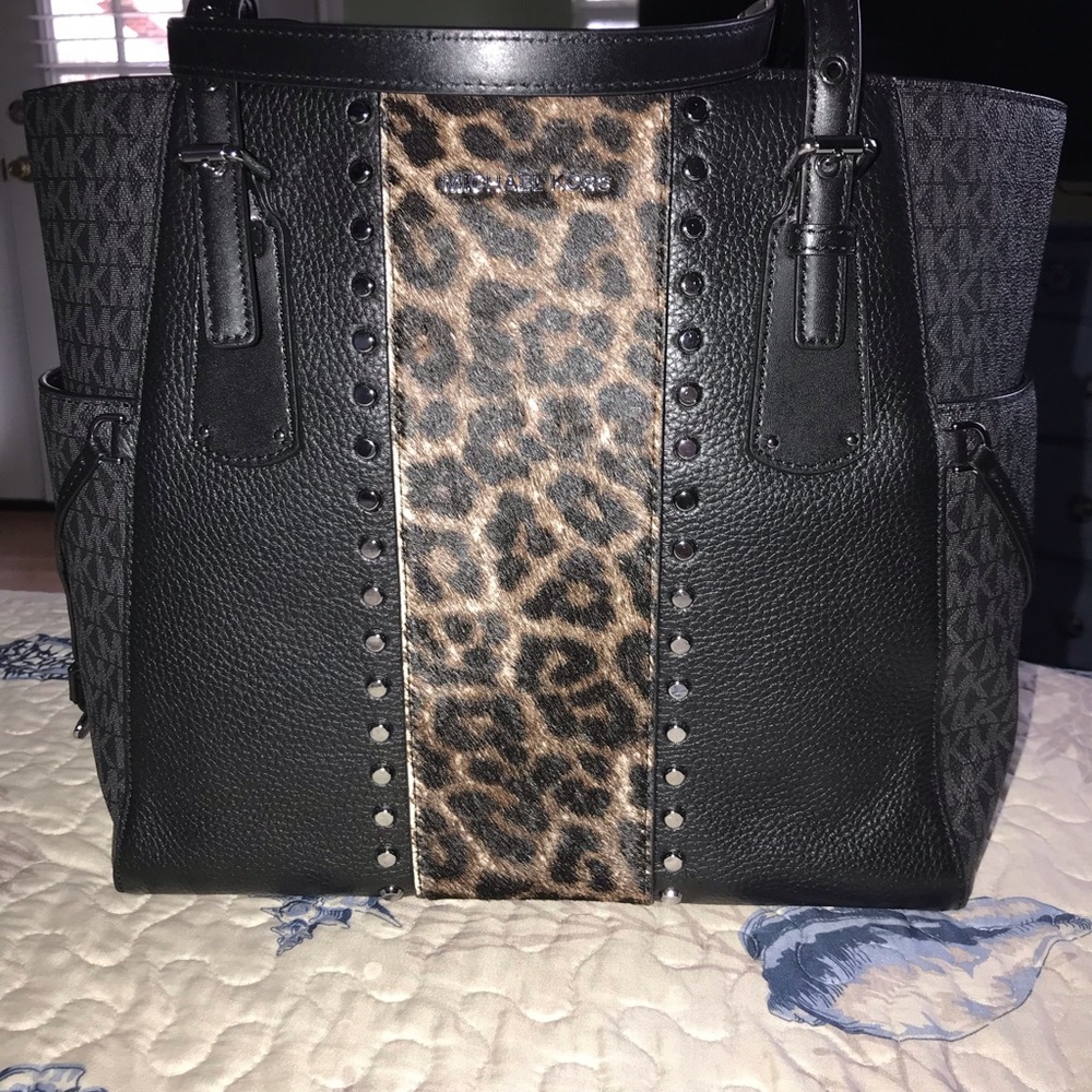 MICHAEL Michael Kors Voyager East/West Tote